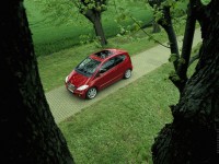 Mercedes-Benz A-Class 2004 photo