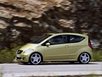 Mercedes-Benz A-Class 2004 photo