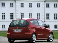 Mercedes-Benz A-Class 2004 photo