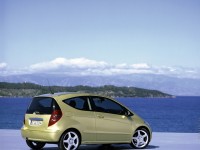 Mercedes-Benz A-Class 2004 photo