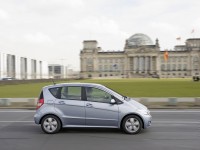 Mercedes-Benz A-Class 2004 photo