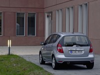 Mercedes-Benz A-Class 2004 photo