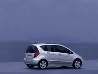 Mercedes-Benz A-Class 2004 photo