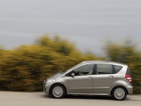 Mercedes-Benz A-Class 2004 photo