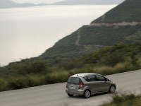 Mercedes-Benz A-Class 2004 photo
