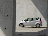 Mercedes-Benz A-Class 2004 photo