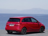 Mercedes-Benz B-Class 2012 photo