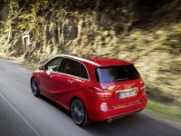 Mercedes-Benz B-Class 2012 photo