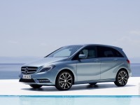 Mercedes-Benz B-Class 2012 photo