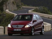 Mercedes-Benz B-Class 2005 photo