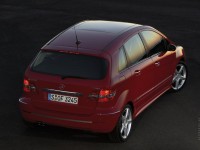 Mercedes-Benz B-Class 2005 photo