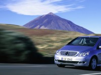 Mercedes-Benz B-Class 2005 photo
