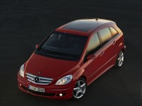 Mercedes-Benz B-Class 2005 photo