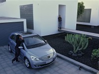 Mercedes-Benz B-Class 2005 photo