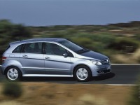 Mercedes-Benz B-Class 2005 photo