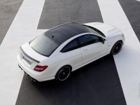 Mercedes-Benz C-Class Coupe 2011 photo