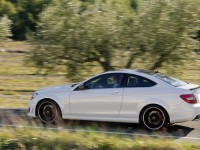 Mercedes-Benz C-Class Coupe 2011 photo