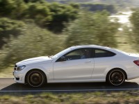 Mercedes-Benz C-Class Coupe 2011 photo