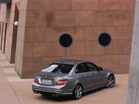 Mercedes-Benz C-Class W204 photo