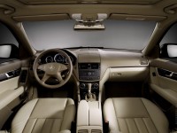 Mercedes-Benz C-Class W204 photo