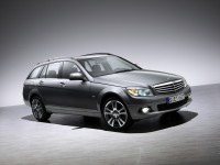 Mercedes-Benz C-Class Wagon S204 photo
