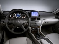 Mercedes-Benz C-Class Wagon S204 photo