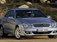 Mercedes-Benz CLK-Class photo