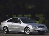 Mercedes-Benz CLK-Class photo