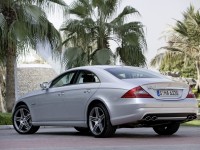 Mercedes-Benz CLS-Class 2004 photo