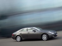 Mercedes-Benz CLS-Class 2004 photo