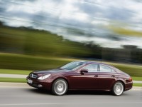 Mercedes-Benz CLS-Class 2004 photo