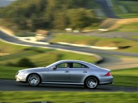 Mercedes-Benz CLS-Class 2004 photo