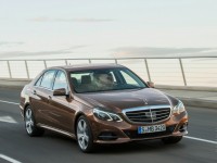 Mercedes-Benz E-Class 2013 photo
