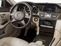 Mercedes-Benz E-Class 2013 photo