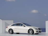 Mercedes-Benz E-Class Coupe 2009 photo