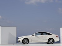 Mercedes-Benz E-Class Coupe 2009 photo