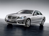 Mercedes-Benz E-Class W212 photo