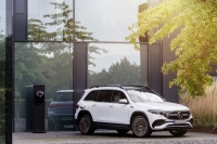 Mercedes-Benz EQB photo