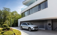 Mercedes-Benz EQC photo