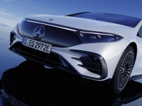 Mercedes-Benz EQS photo