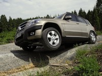 Mercedes-Benz GLK-Class photo