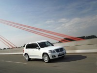 Mercedes-Benz GLK-Class photo