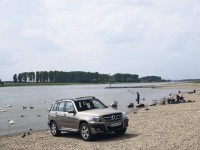 Mercedes-Benz GLK-Class photo
