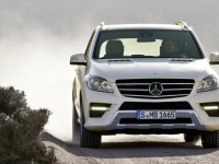 Mercedes-Benz M-Class 2012 photo