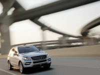 Mercedes-Benz M-Class 2012 photo