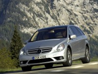 Mercedes-Benz R-Class photo