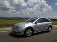 Mercedes-Benz R-Class photo