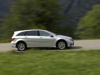 Mercedes-Benz R-Class photo