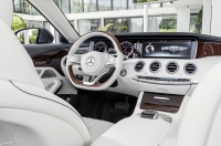 Mercedes-Benz S-Class Cabriolet photo
