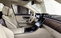 Mercedes-Benz S-Class Maybach photo